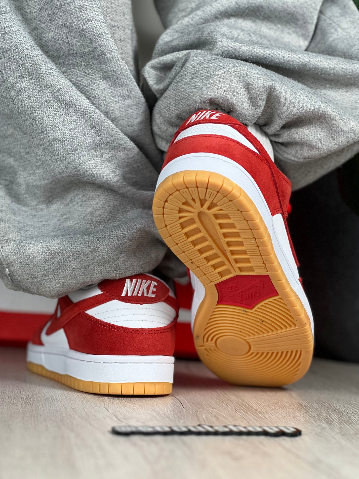 Nike SB Dunk Low “University Red Gum”