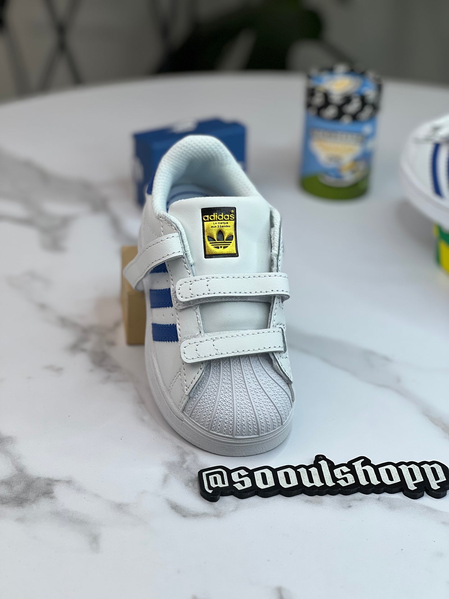 Adidas Superstar