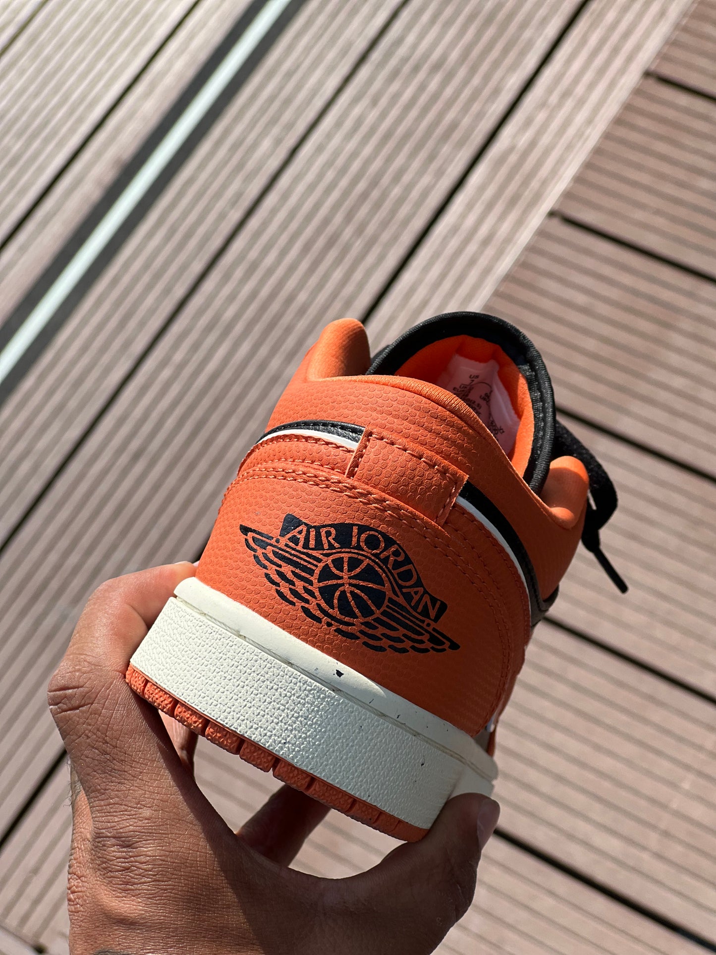 Nike Air Jordan 1 Low SE “Sport Spice”