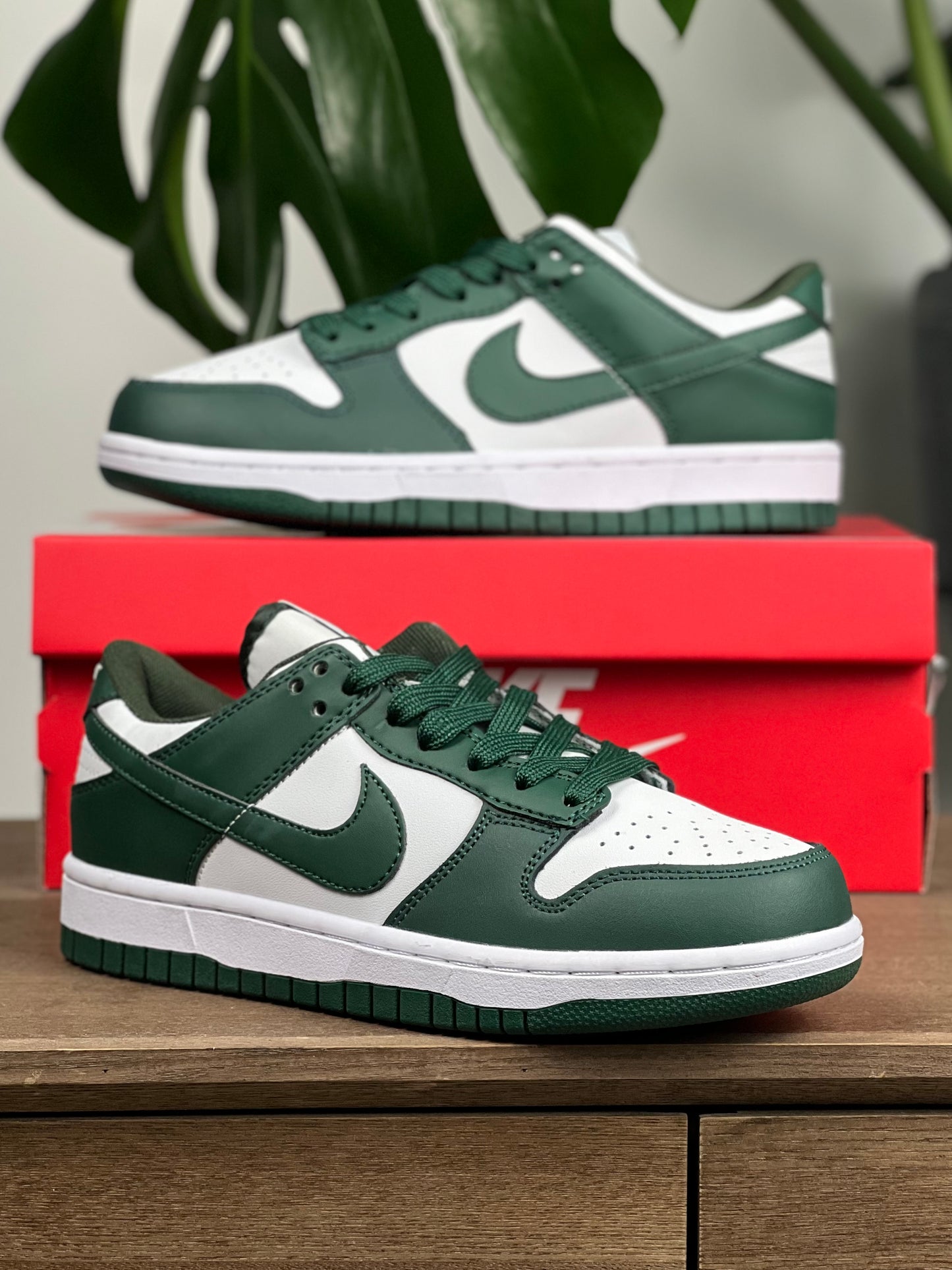 Nike Dunk Low “Spartan Green”