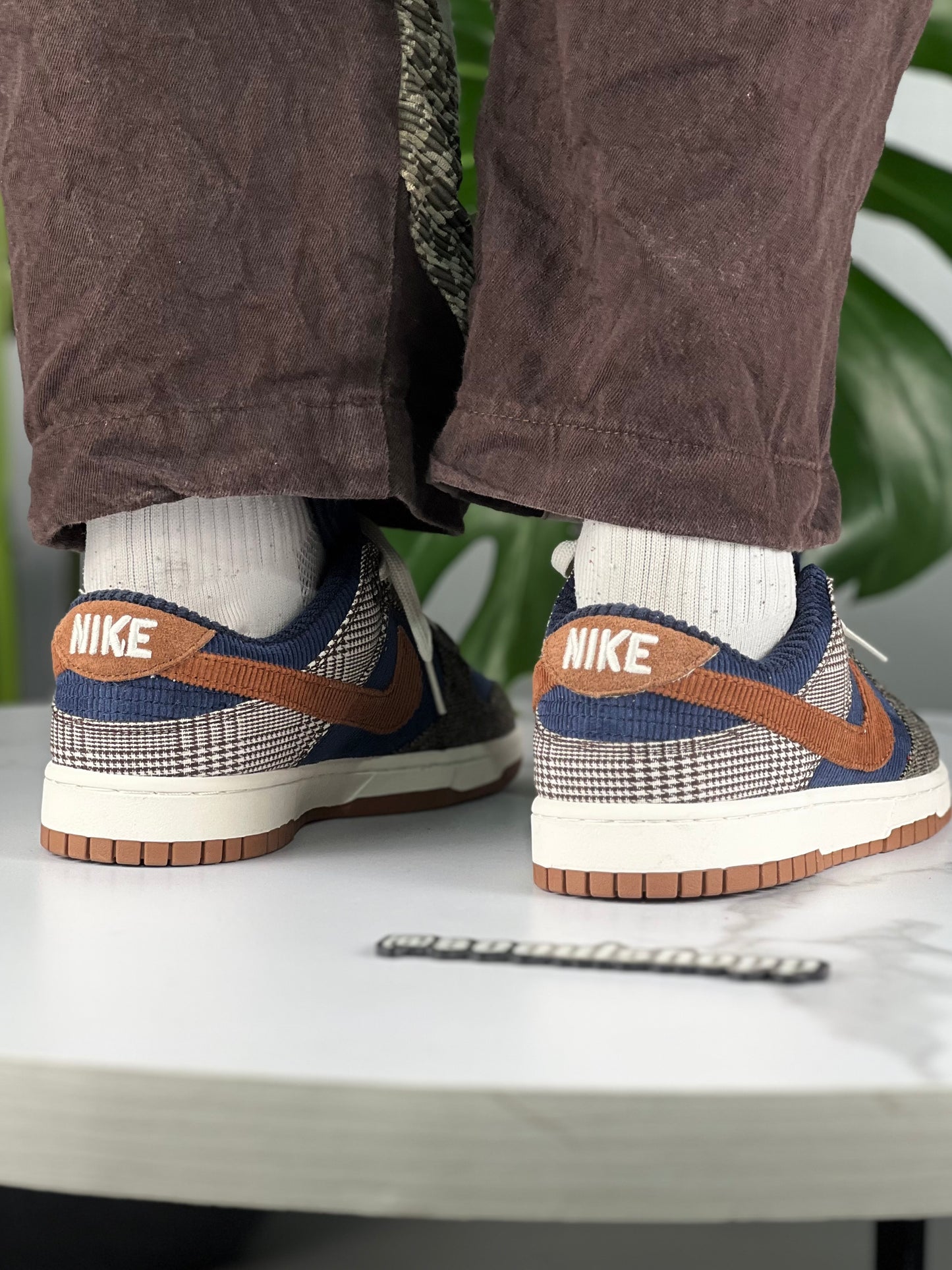 NIKE Dunk Low "Tweed Midnight Navy Corduroy