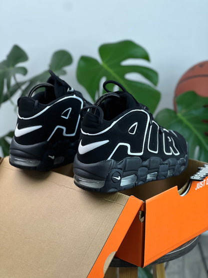 Nike Air More Uptempo - Negra, Blanco