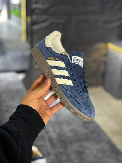 Adidas spezial
