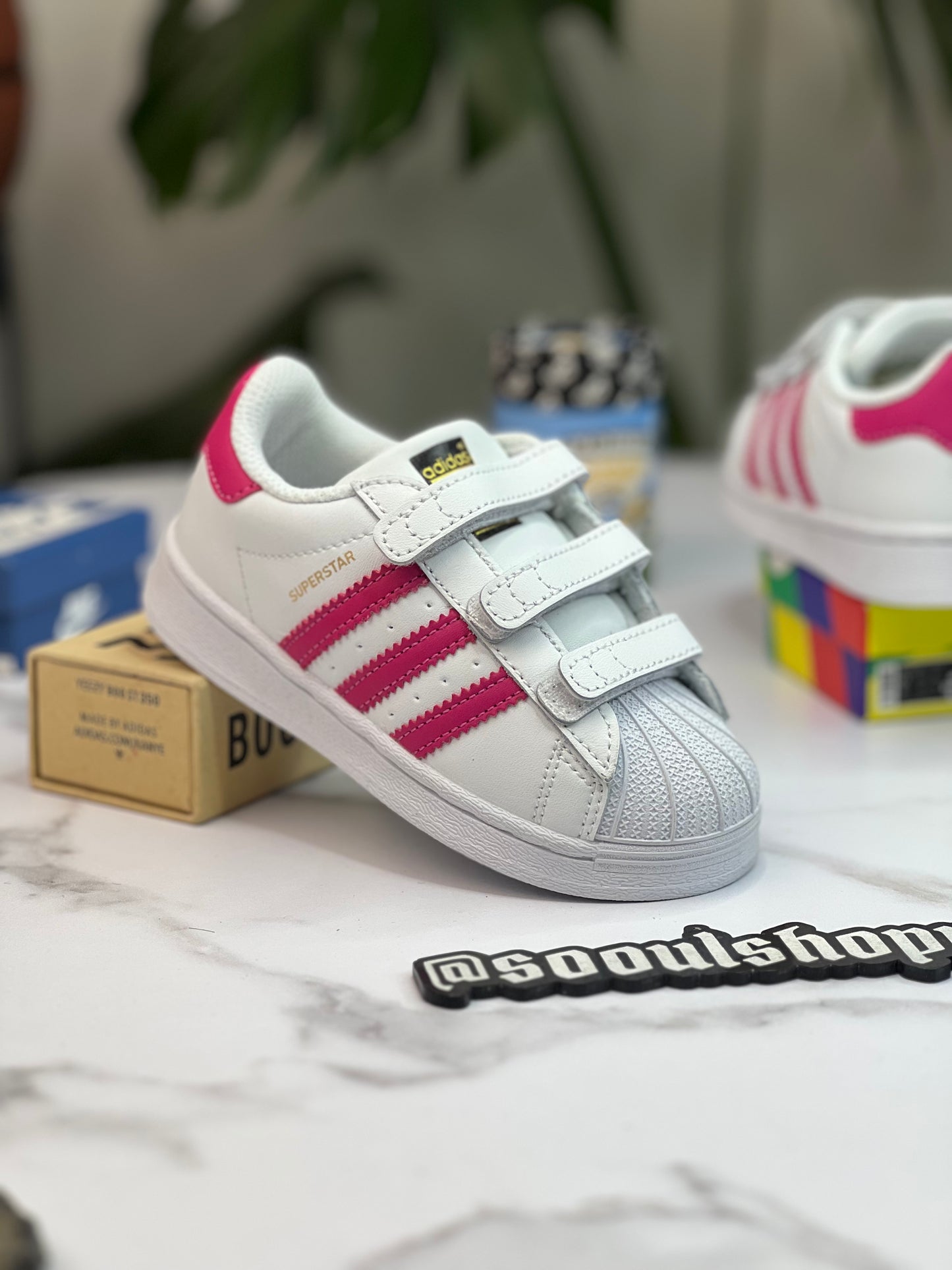 Adidas Superstar