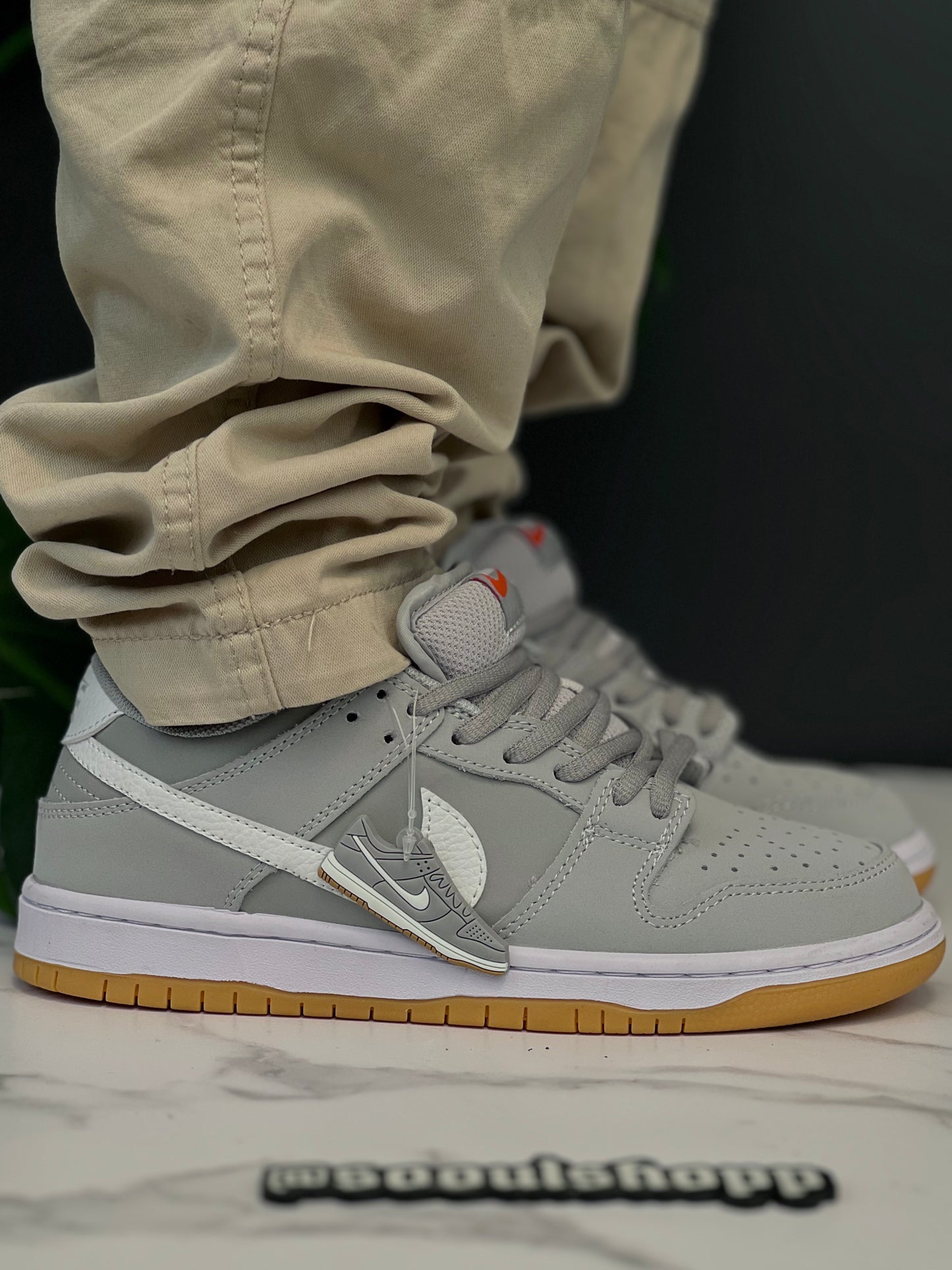 Nike SB Dunk Low “Wolf Grey”