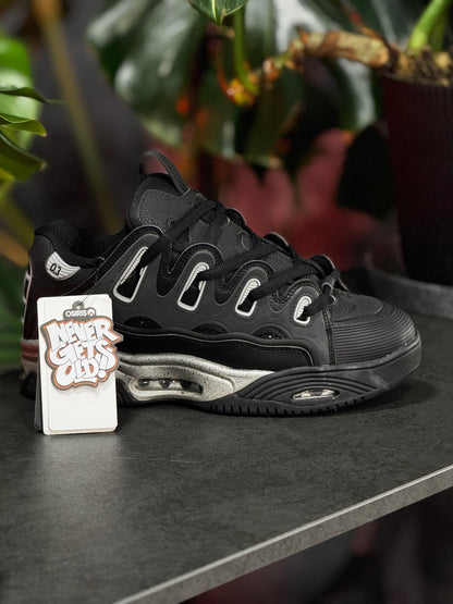 OSIRIS D3 - Negro, Plateado