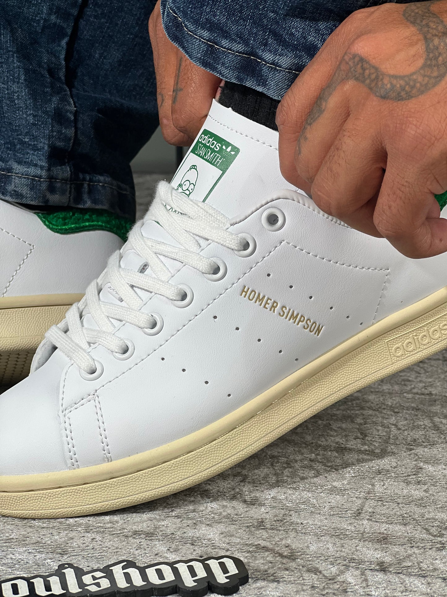 Adidas Stan Smith Homer Simpson