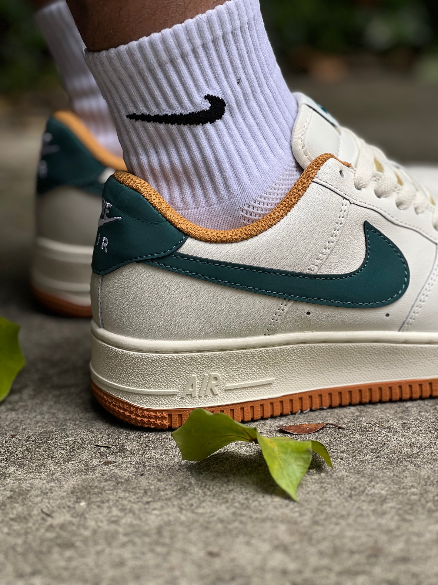 Nike Air Force 1 Cream Green