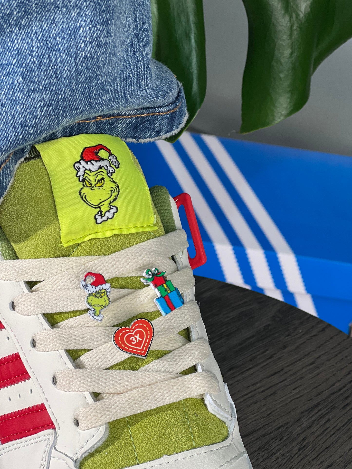 Adidas Forum Low x The Grinch