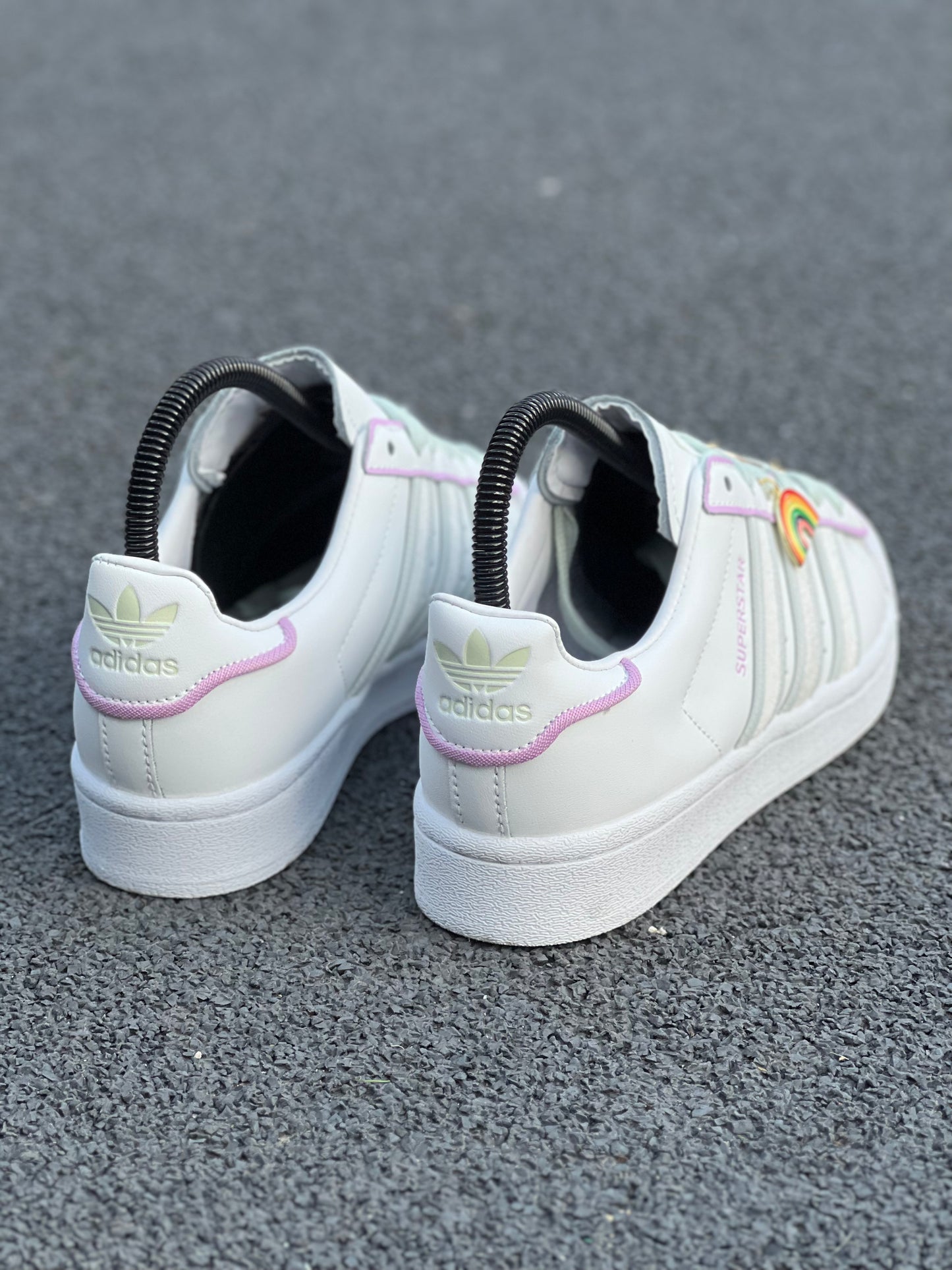 adidas gazelle silver green womens Adidas Superstar Lace Jewels – SOOULSHOPP