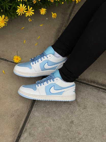 Air Jordan Retro 1 Low - Reverse Ice Blue