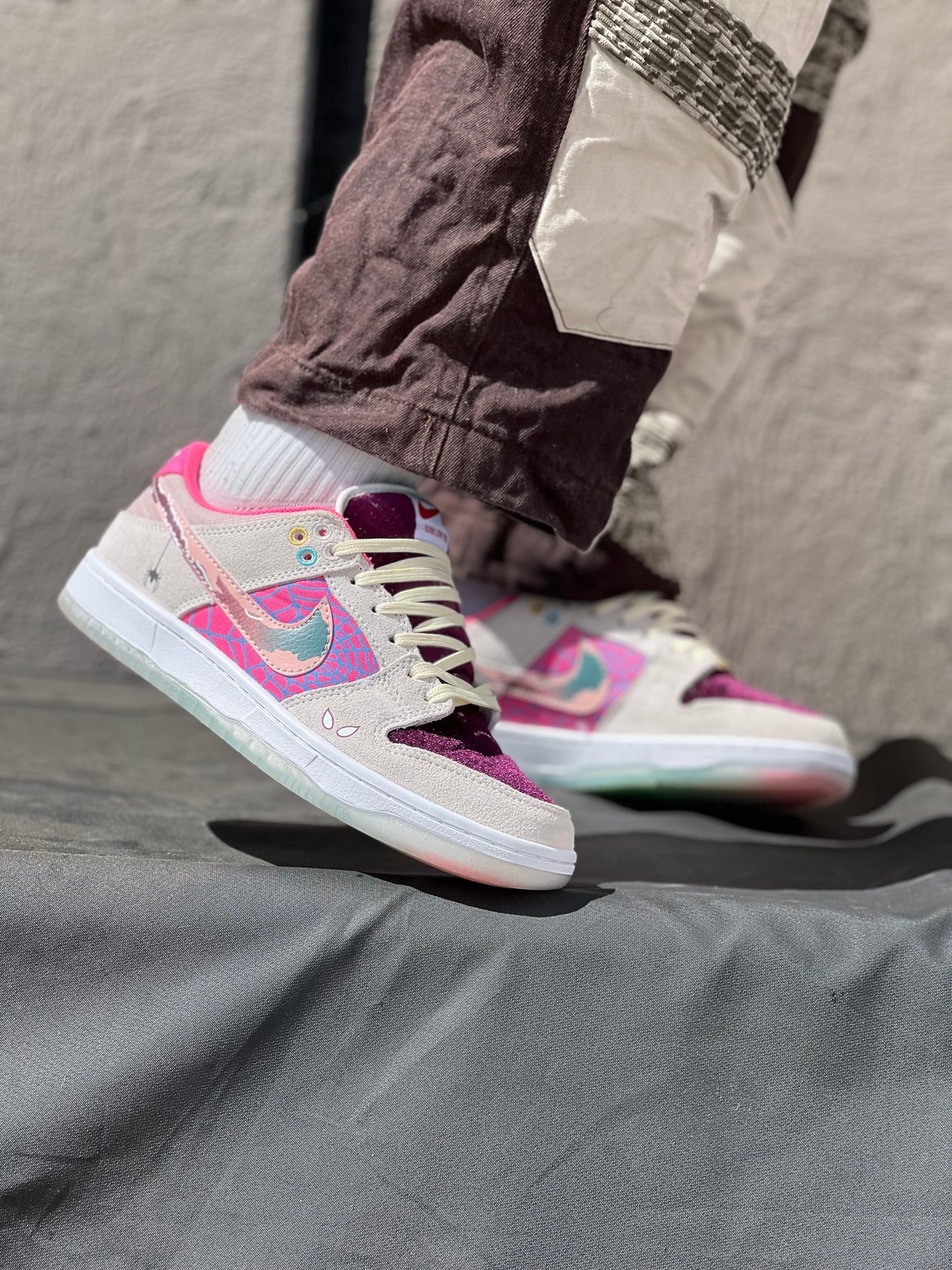 Nike SB Dunk Low x Spider-Gwen