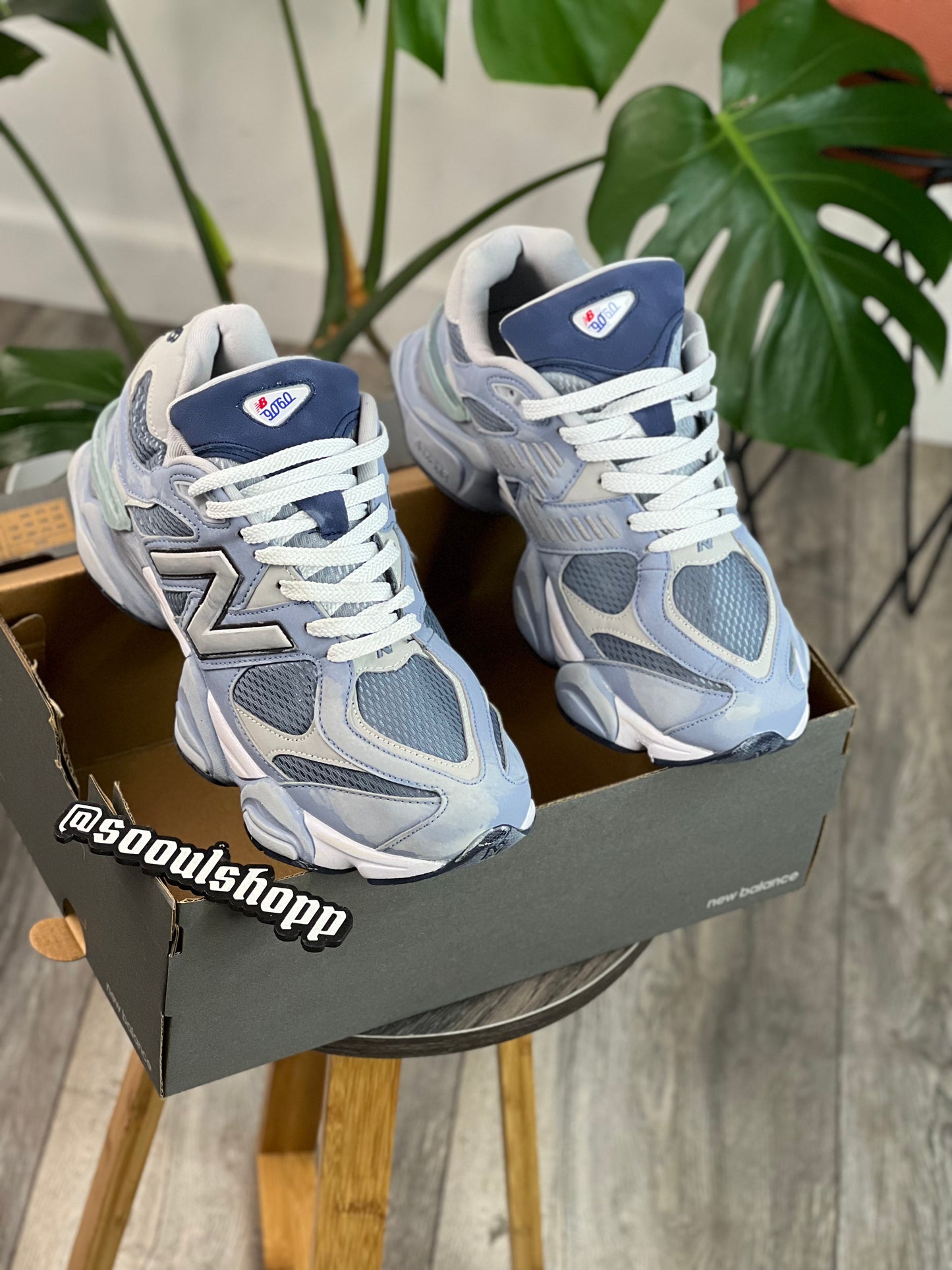 New Balance 9060