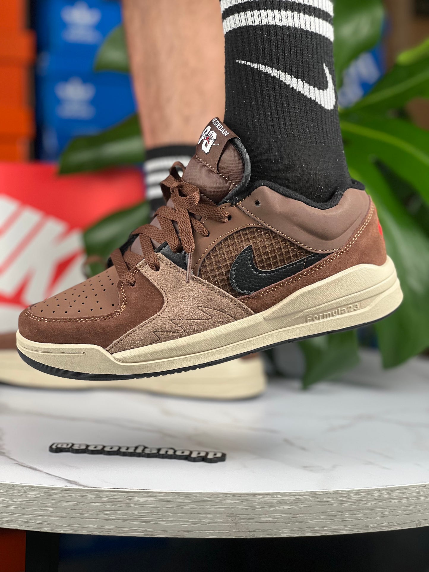 Jordan Stadium 90 Brown