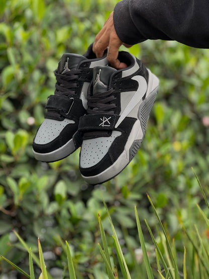 Air Jordan Jumpman X Travis “Cut The Check” - Negro, Gris