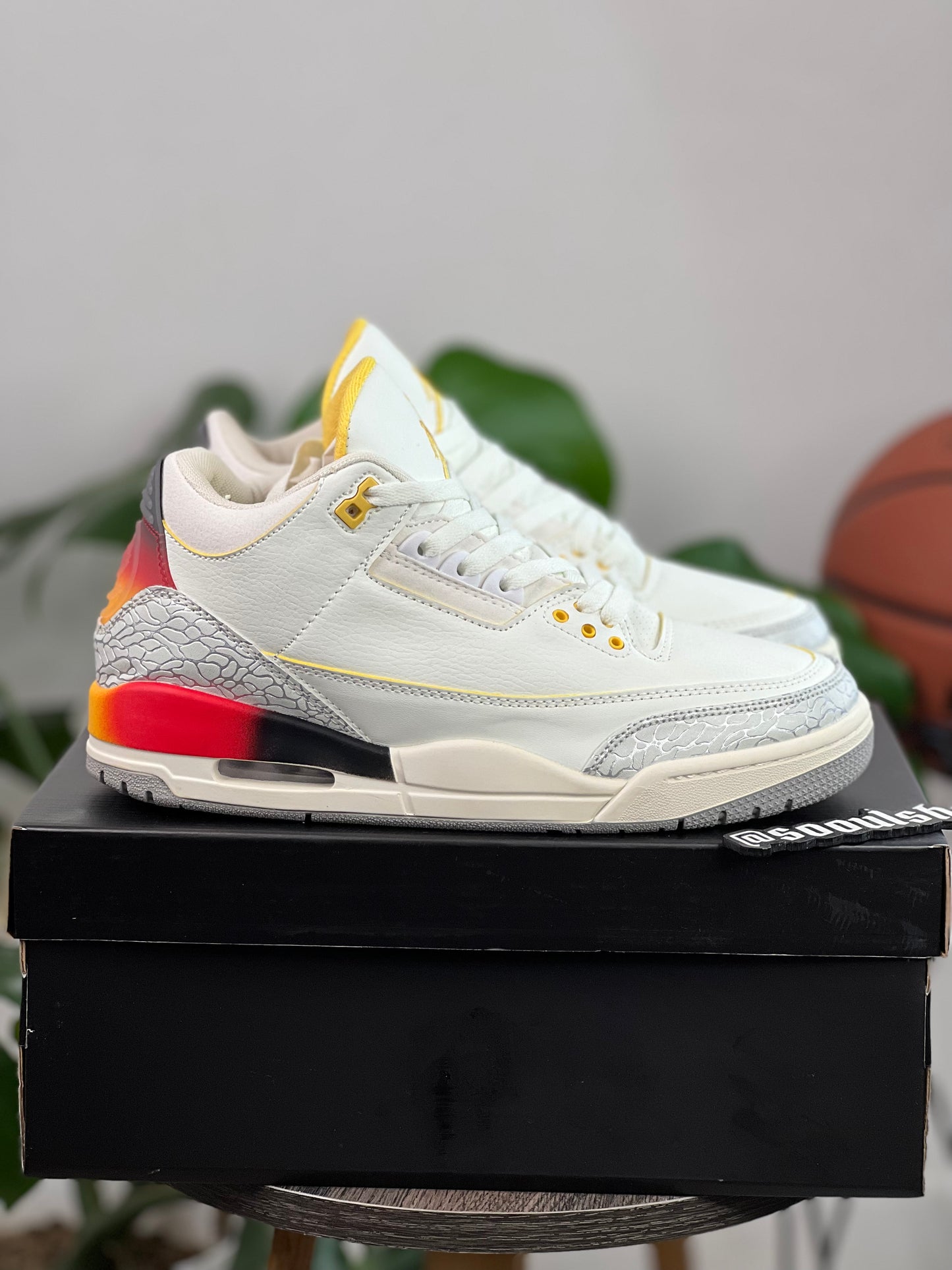 Air Jordan Retro 3 x J Balvin