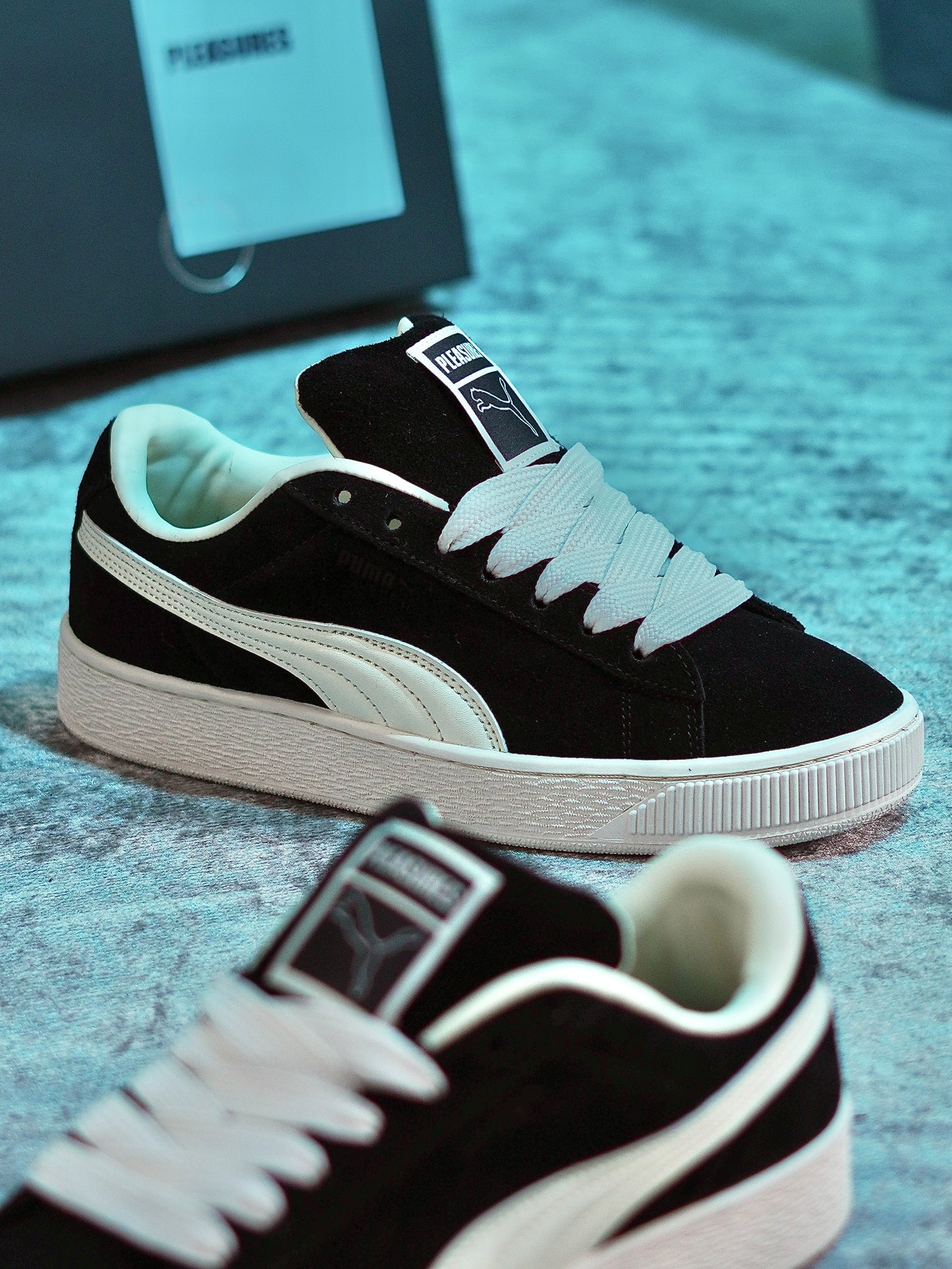 PUMA SUEDE XL X PLEASURES