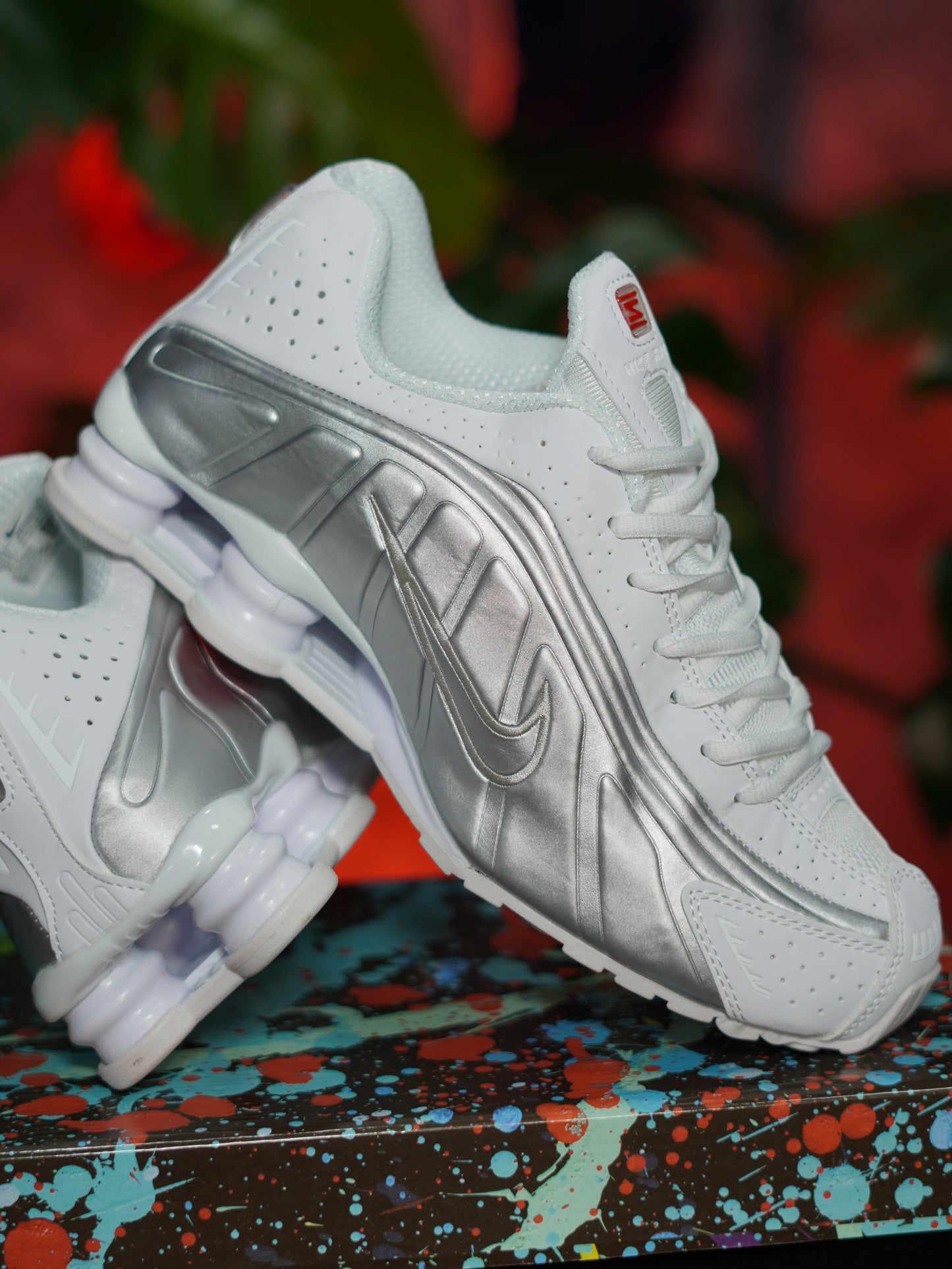 Nike Shox R4 - Blanco, Plateado
