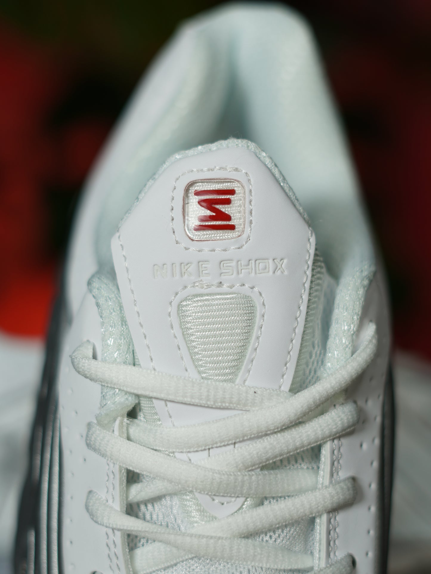 Nike Shox R4 - Blanco, Plateado