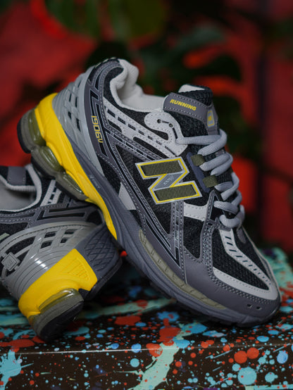 New Balance 1906u - Gris, Amarillo