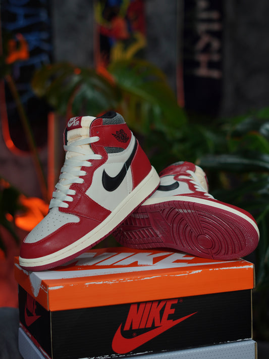 Air Jordan 1 "Lost and Found" - Rojo, Blanco, Negro