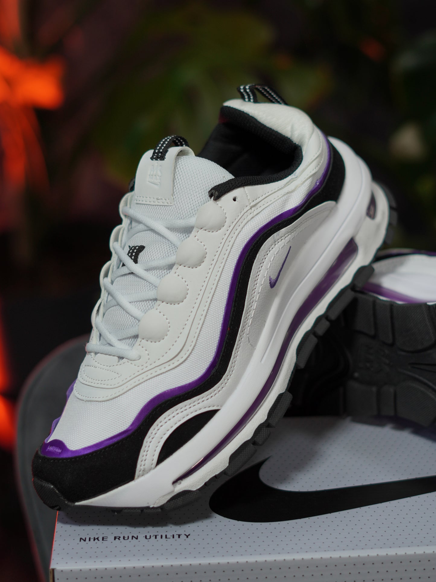Nike Air Max Futura - Blanco, Negro, Violeta