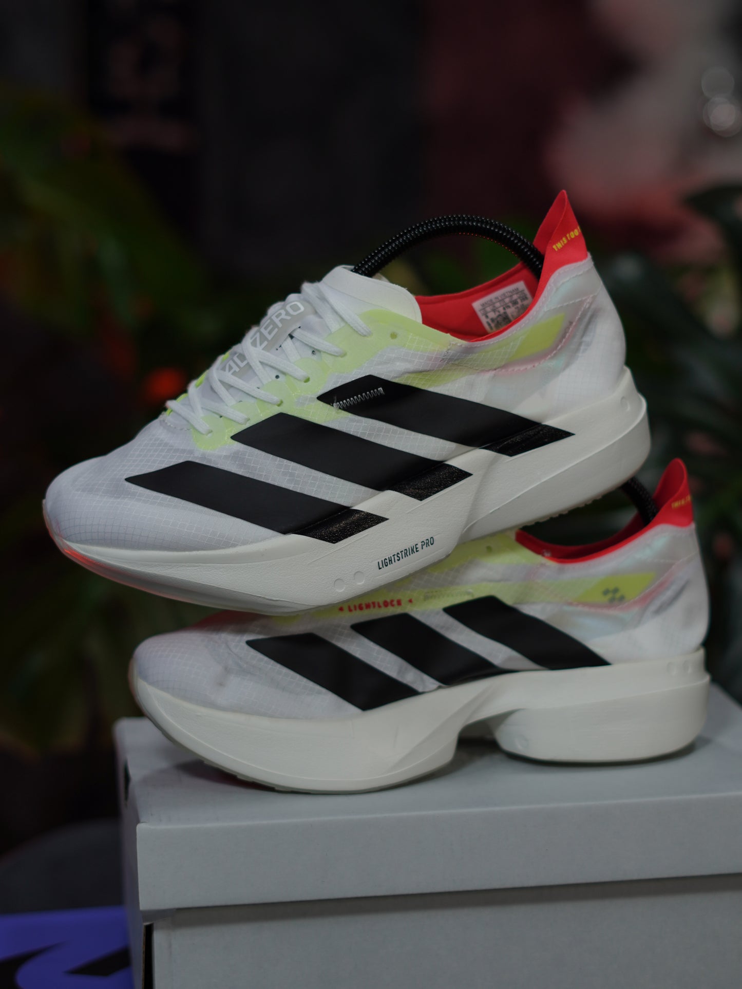 Adidas Adizero Adios Pro 4 - Blanco, Negro, Naranja