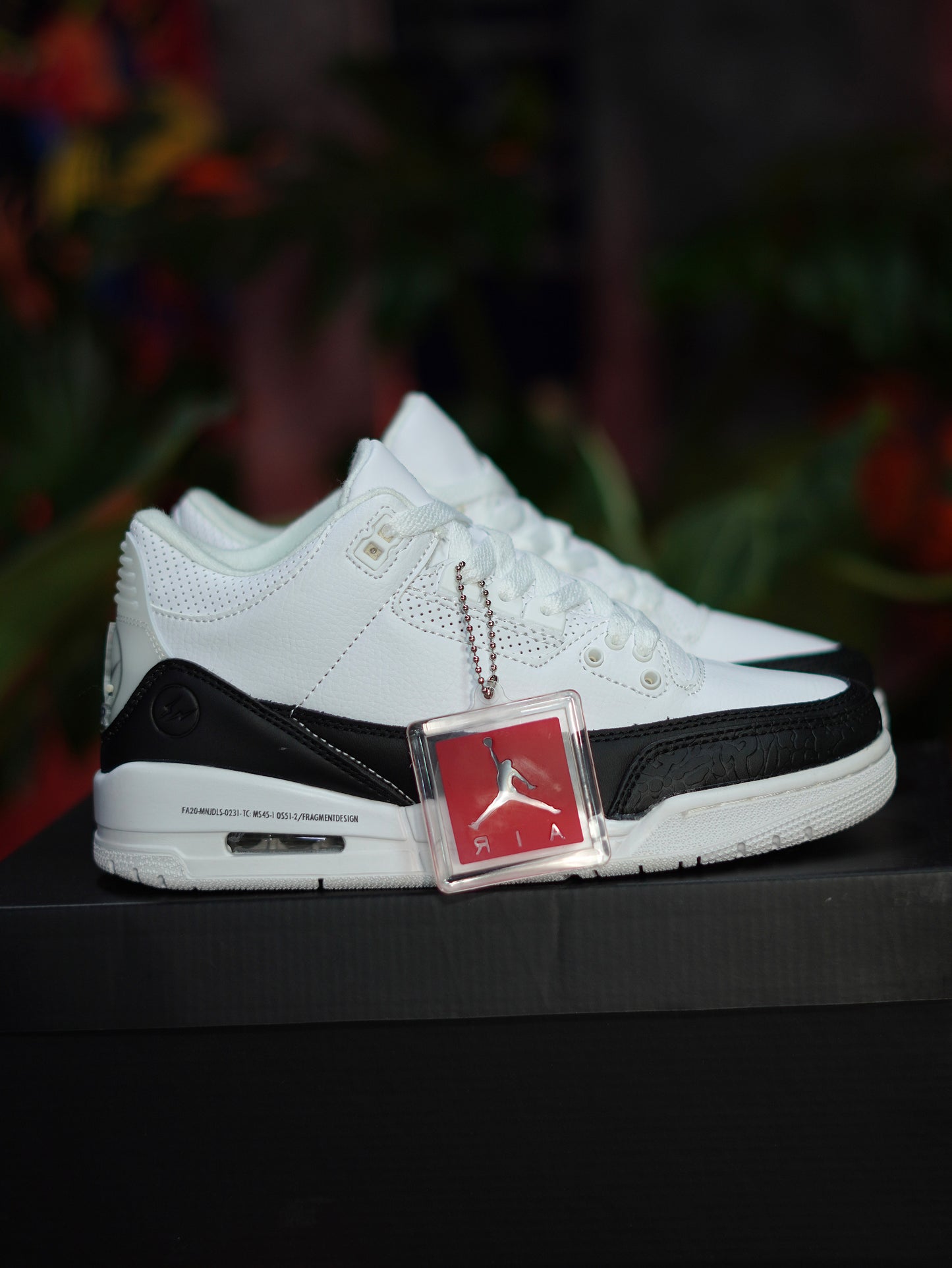 Air Jordan Retro 3 "Fragment" - Blanco, Negro