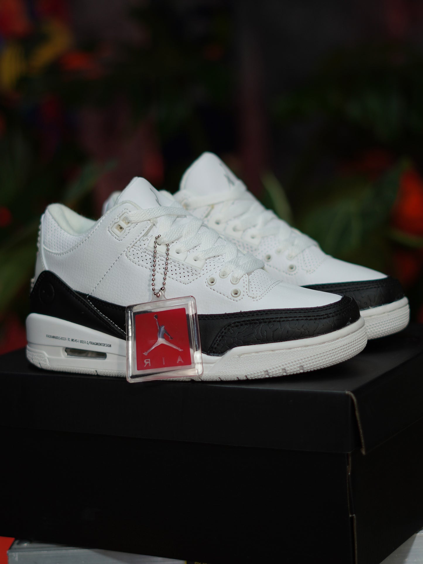 Air Jordan Retro 3 "Fragment" - Blanco, Negro
