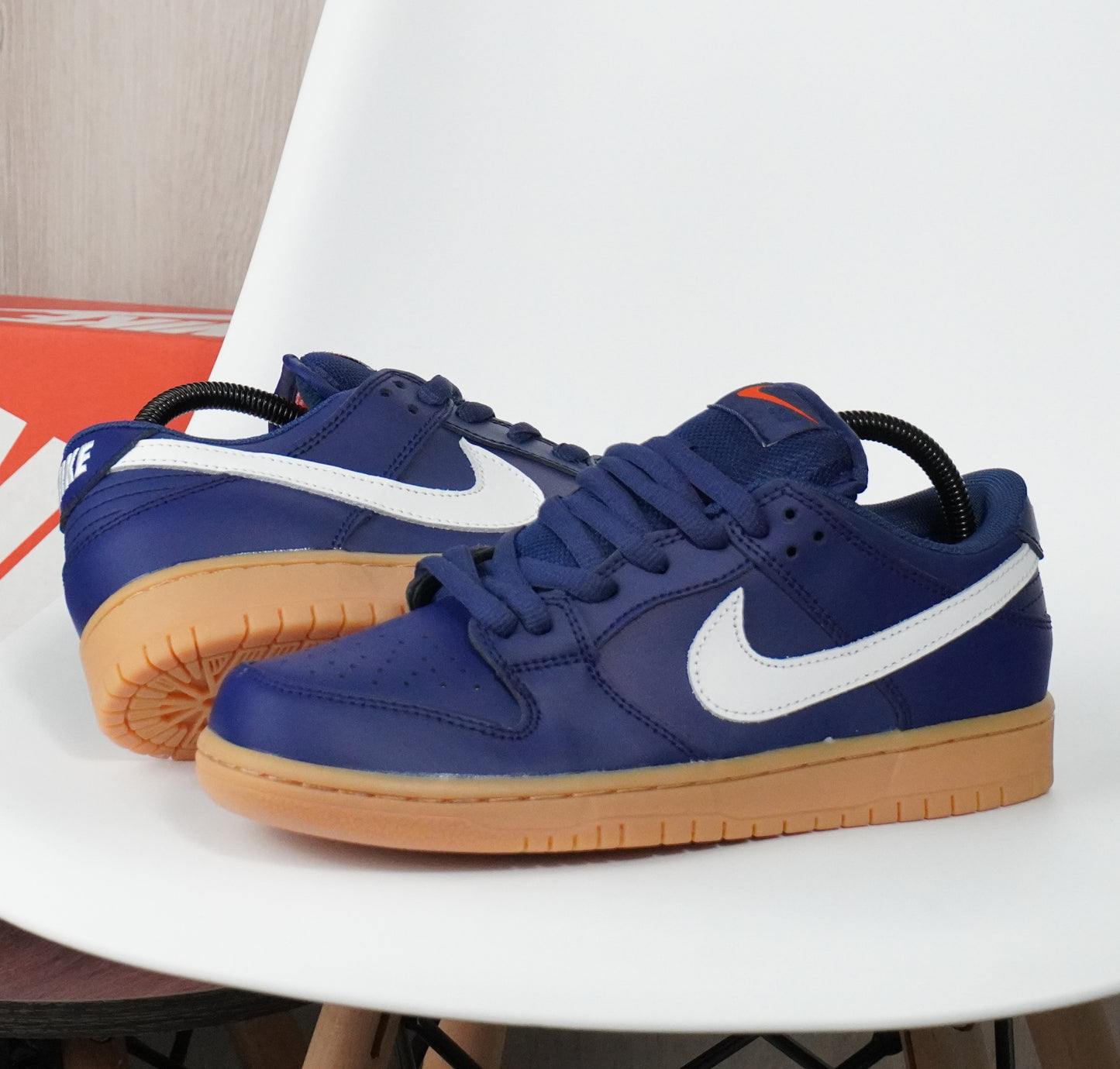 Nike SB Dunk Low “Navy Gum"