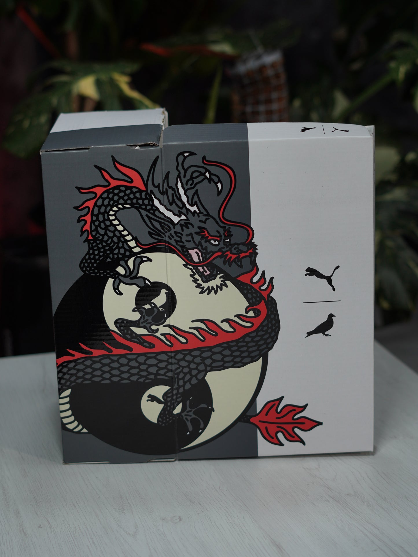 PUMA 180 "Year of the Dragon" - Negro, Gris