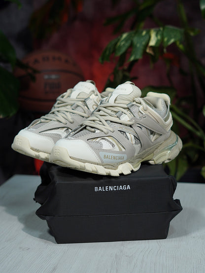 Balenciaga Track - Beige
