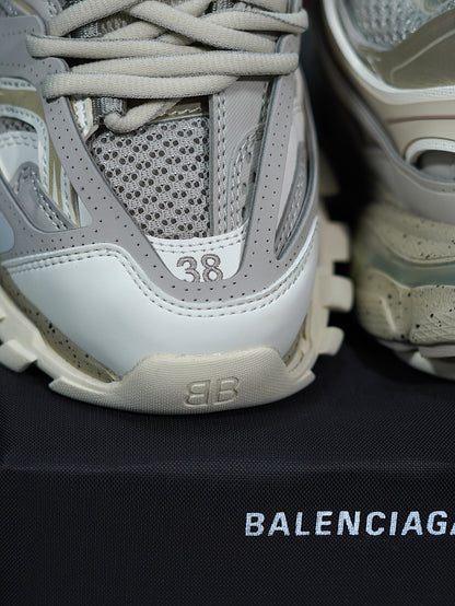 Balenciaga Track - Beige