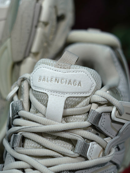 Balenciaga Track - Beige