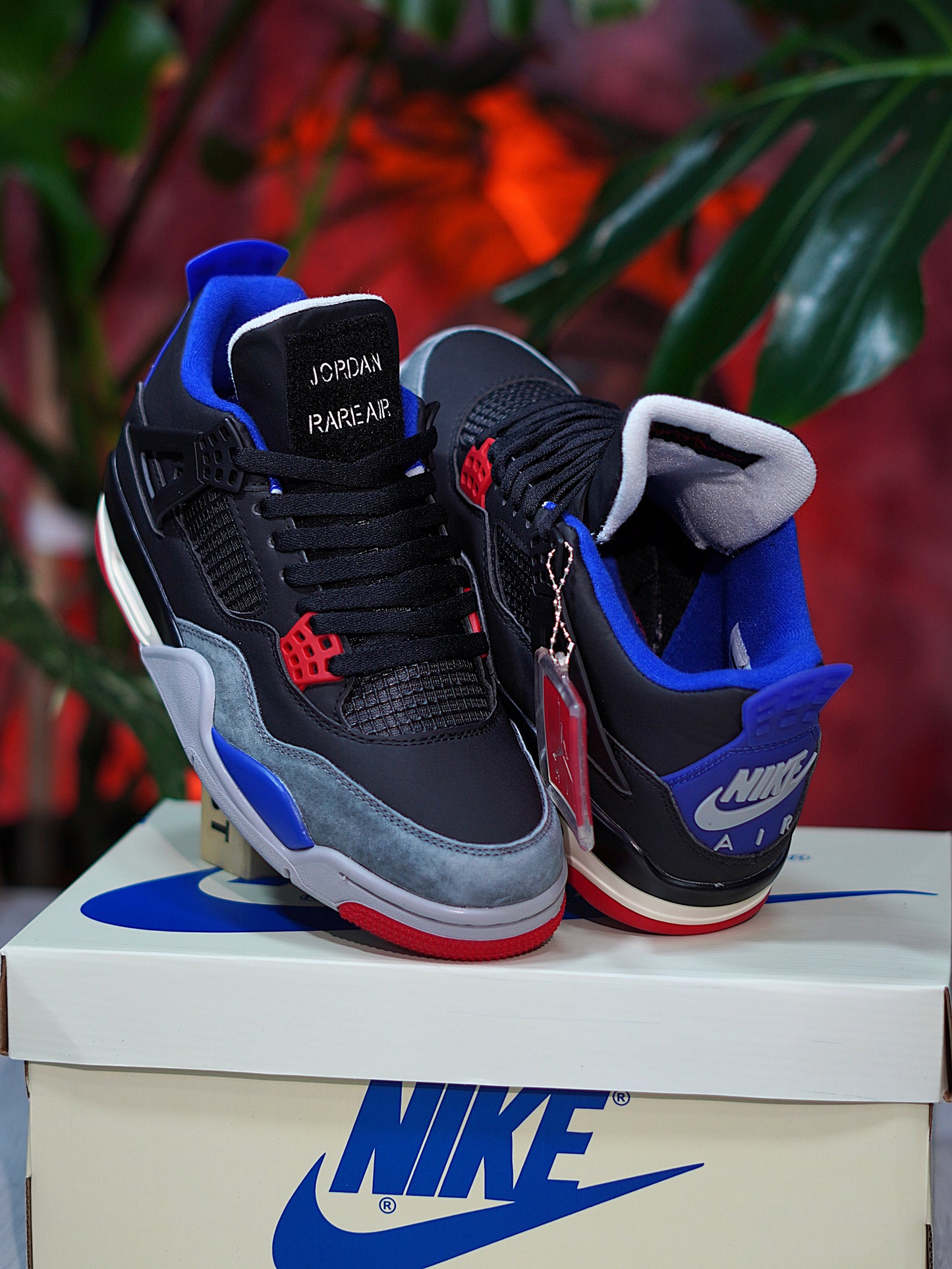 Air Jordan Retro 4 - Rare Air