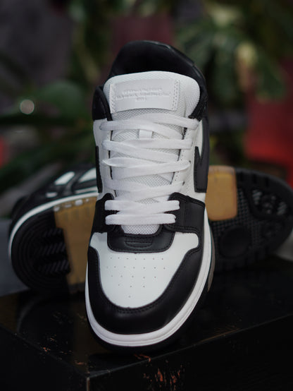 OFF WHITE