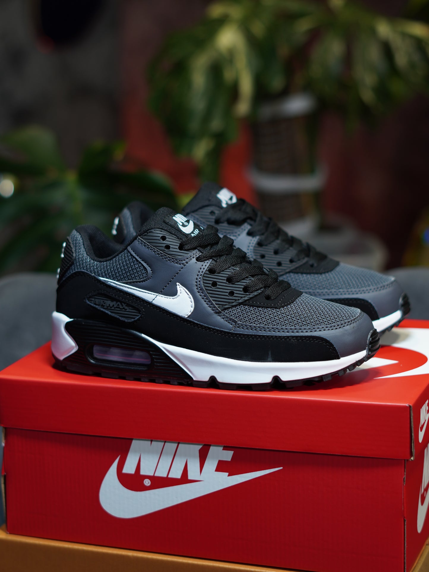 NIKE AIRMAX 90 GRIS,NEGRO,BLANCO