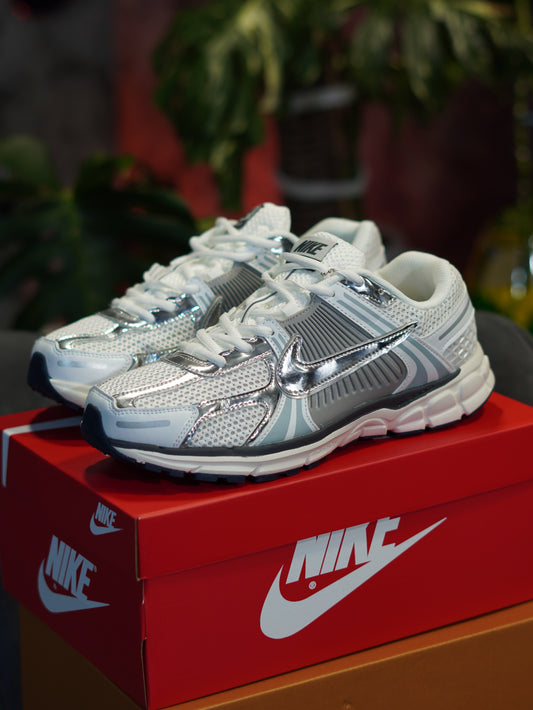 Nike Zoom Vomero 5