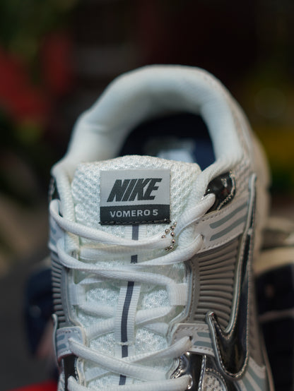 Nike Zoom Vomero 5
