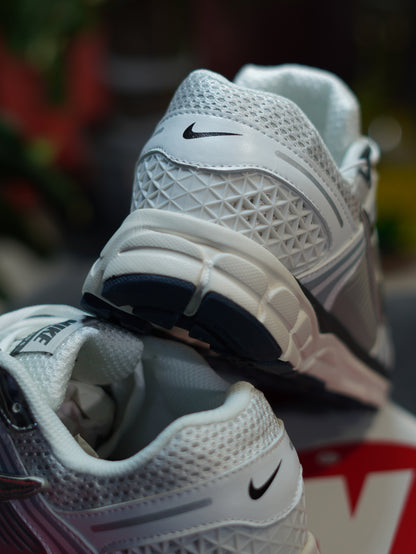 Nike Zoom Vomero 5