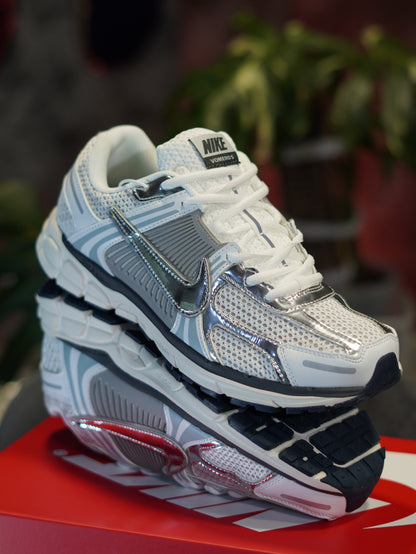 Nike Zoom Vomero 5