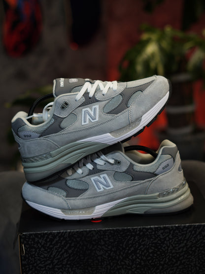 New Balance Tenis 992 | GRIS