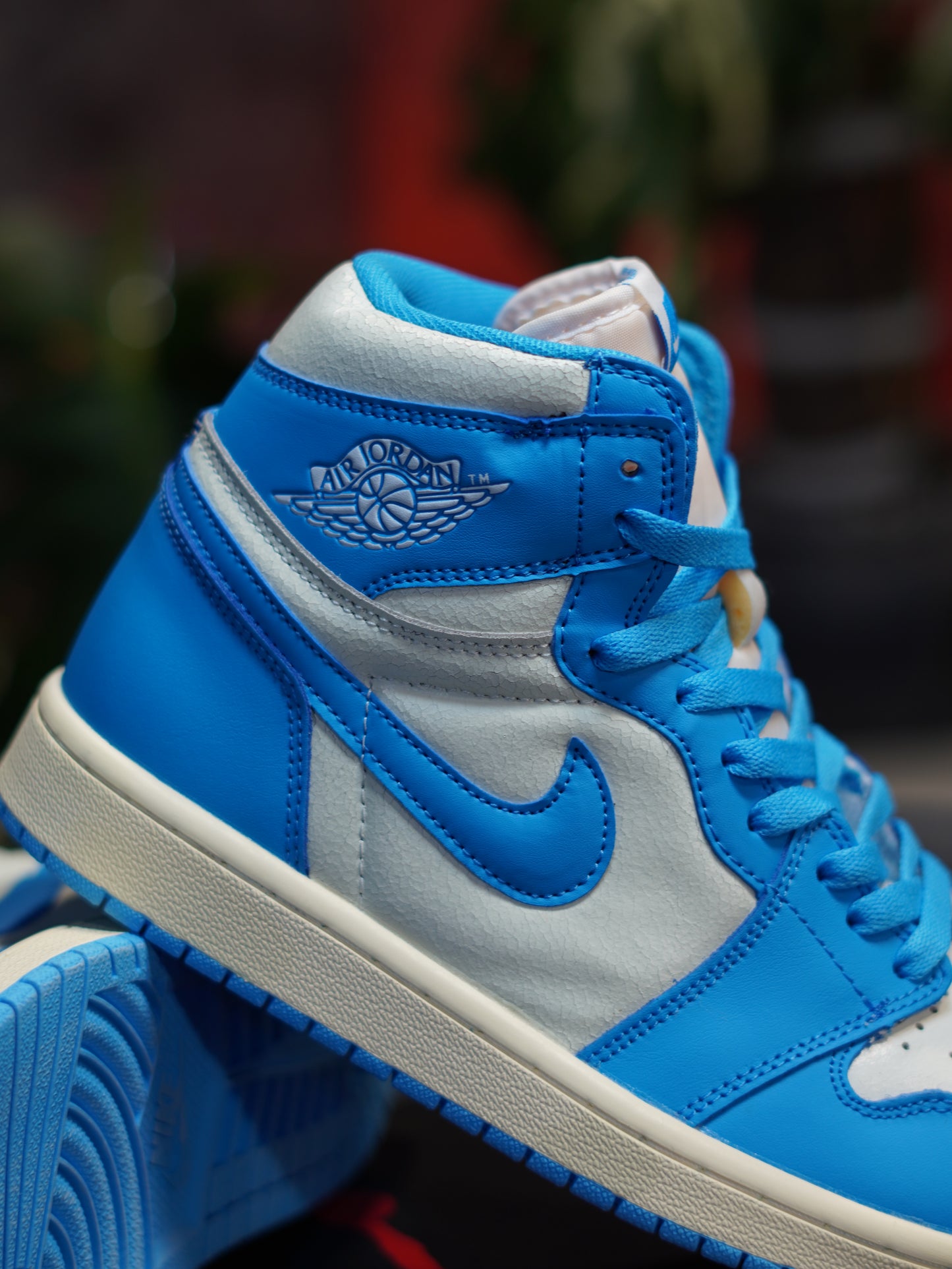 JORDAN 1 HIGH OG ''UNC REIMAGINED''