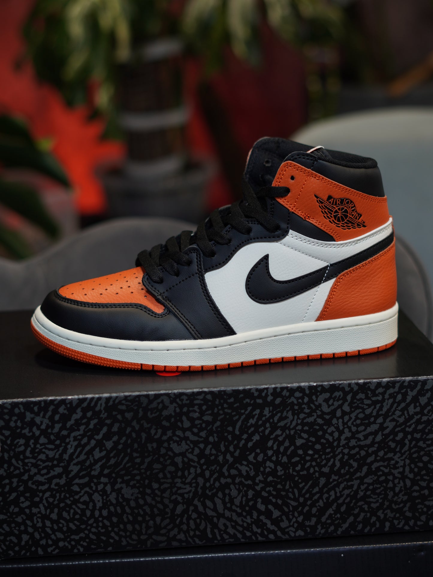 Air Jordan 1 Retro Hi Og Shattered Backboard