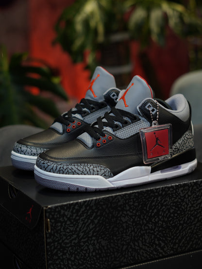 AIR JORDAN RETRO 3 "BLACK CEMENT"