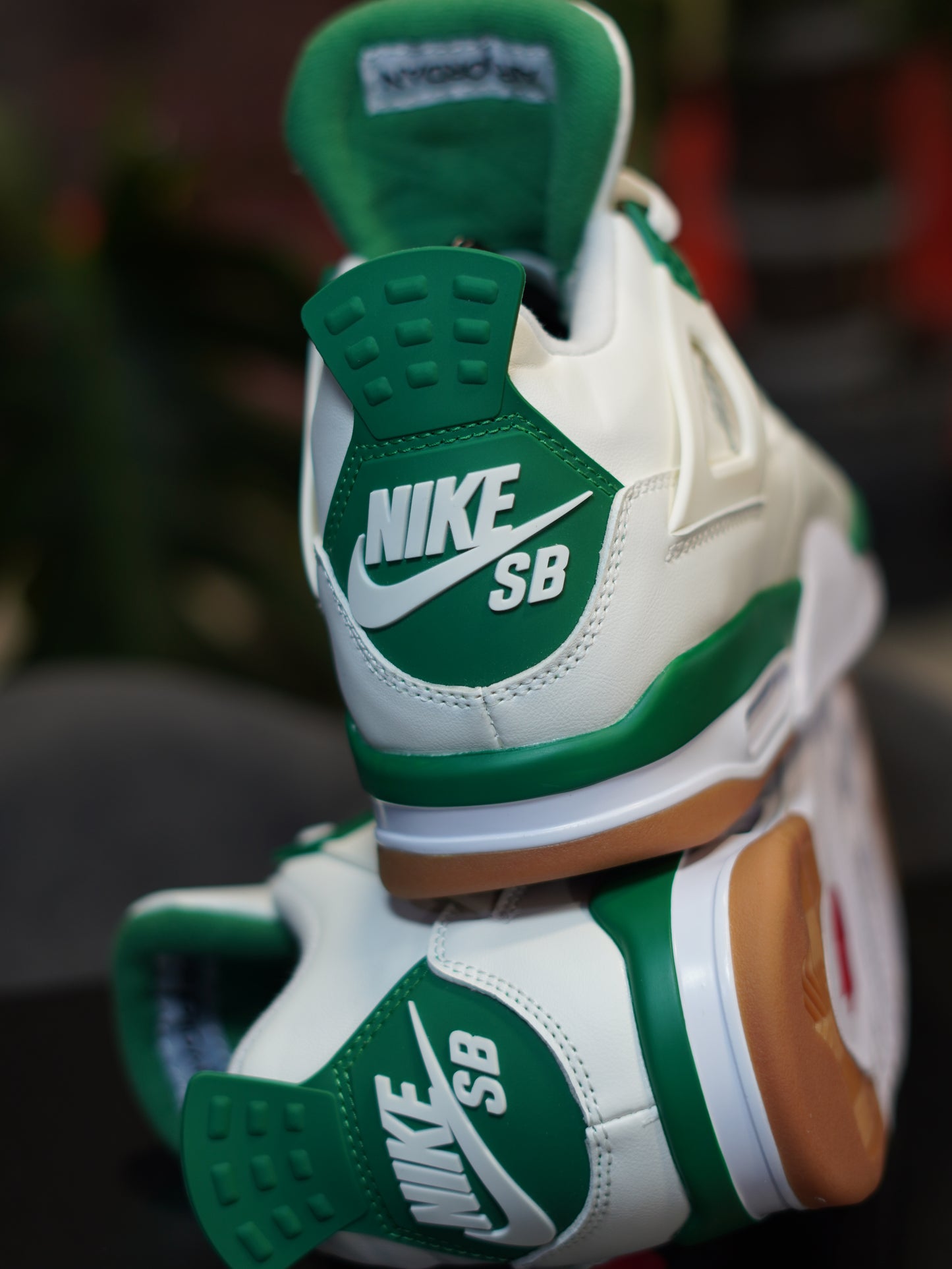 JORDAN RETRO 4 PINE GREEN