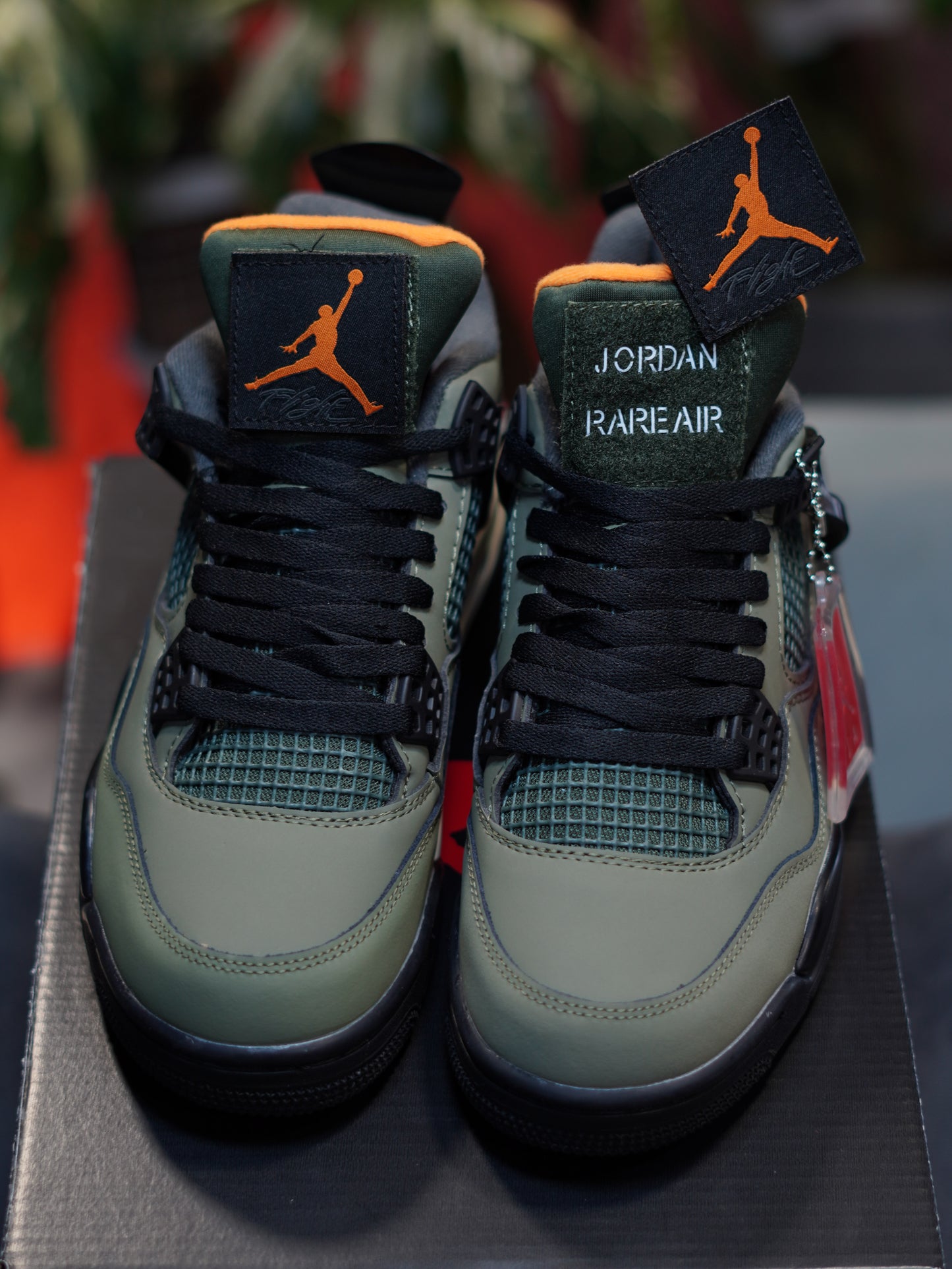 Jordan Retro 4 x UNDEFEATED