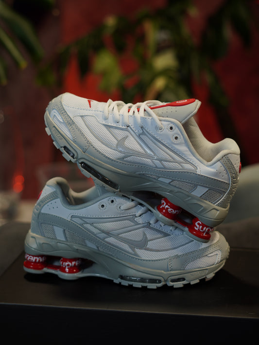 NIKE SHOX X SUPREME
