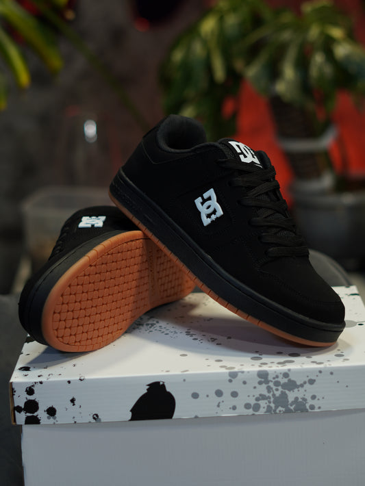 Dc Court Graffik Black Dark