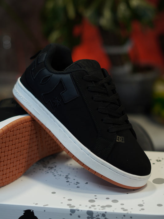Dc Court Graffik Black Dark